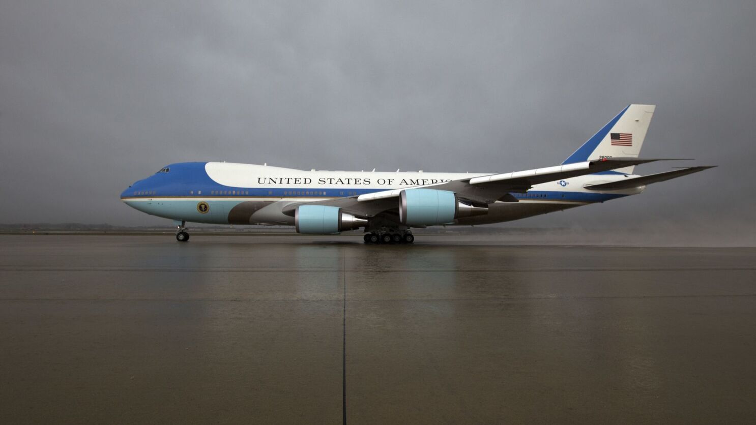 Boeing finalizes $3.9-billion deal for two new Air Force One ...